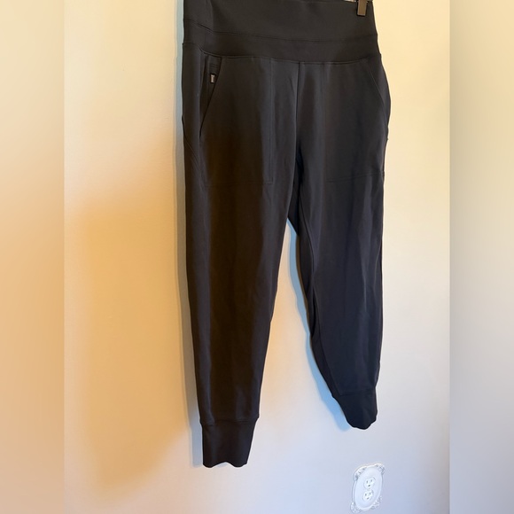Athleta • Black Venice High Rise Stretchy Jogger Casual Sz Sm Pockets - Picture 7 of 12